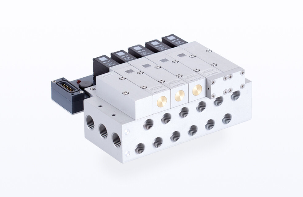 G 1/4" - 7 mm-es furat méret