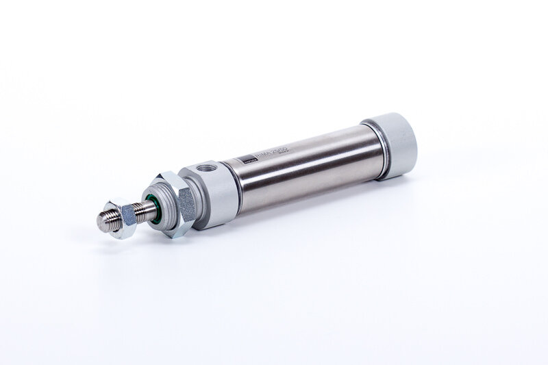 Egyedi hengerfedéllel és csatlakozással