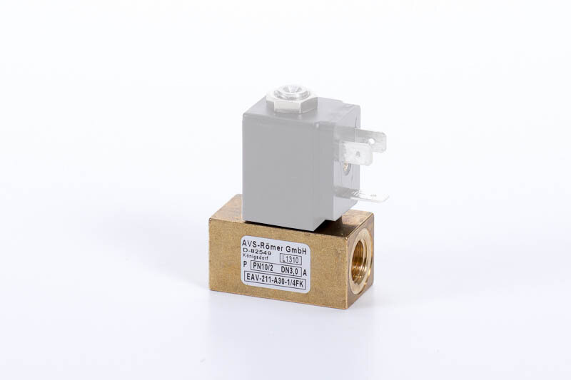 EAV-211-A30-1/4FK-00